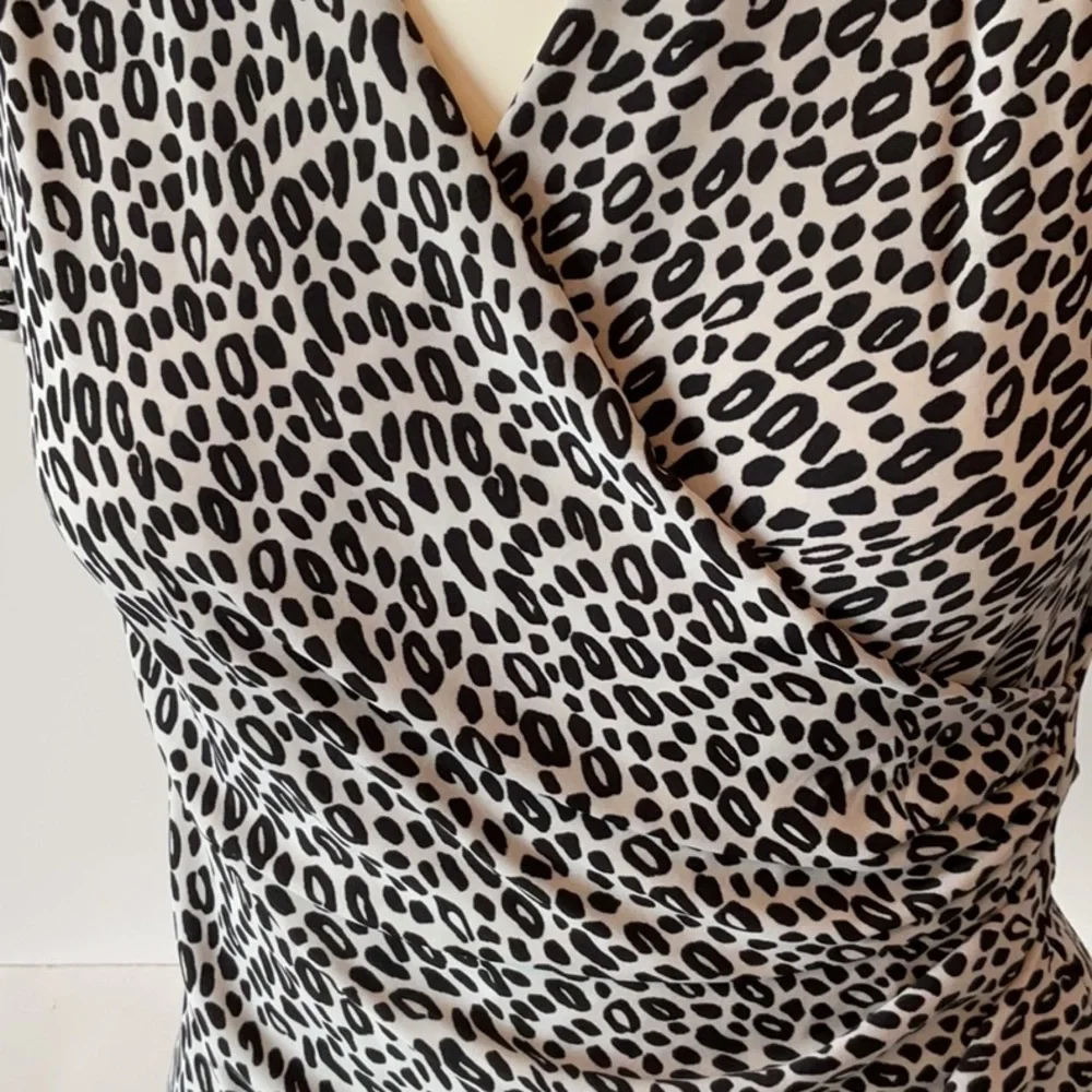 MaxMara Animal Print Ruched Top - Picture 3 of 9